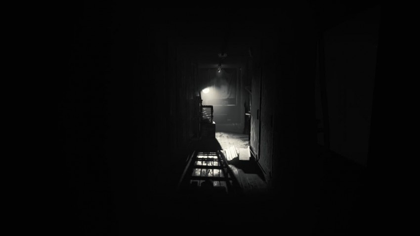 Layers of Fear 2 corridoio in chiaroscuso